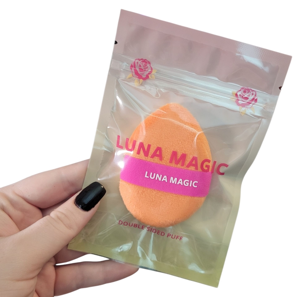 Luna Magic Double-Sided Puff